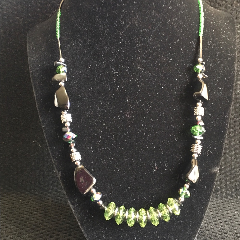 Green & Black Beaded Necklace